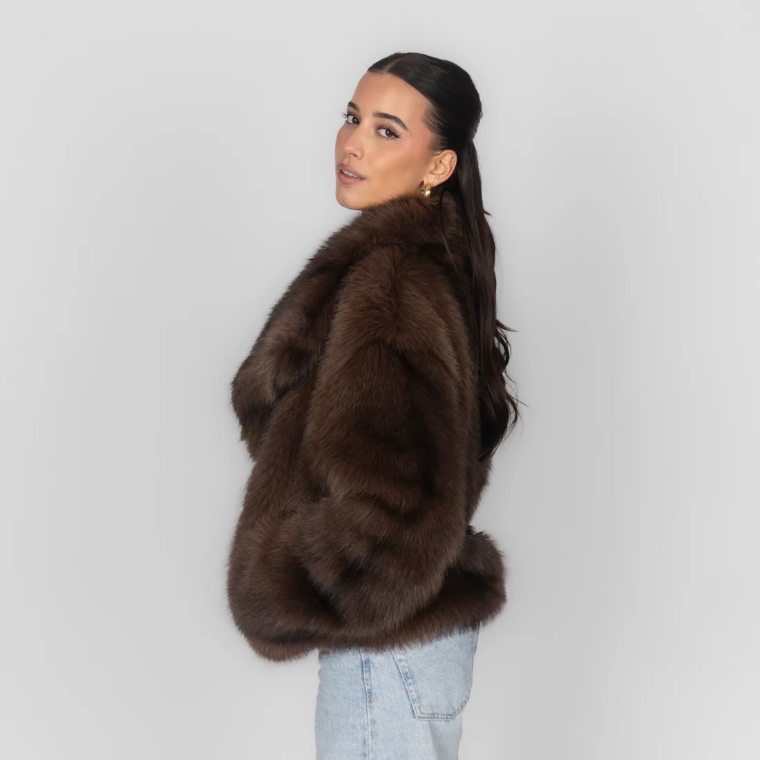 Bold Faux Fur Jacket - Image 5