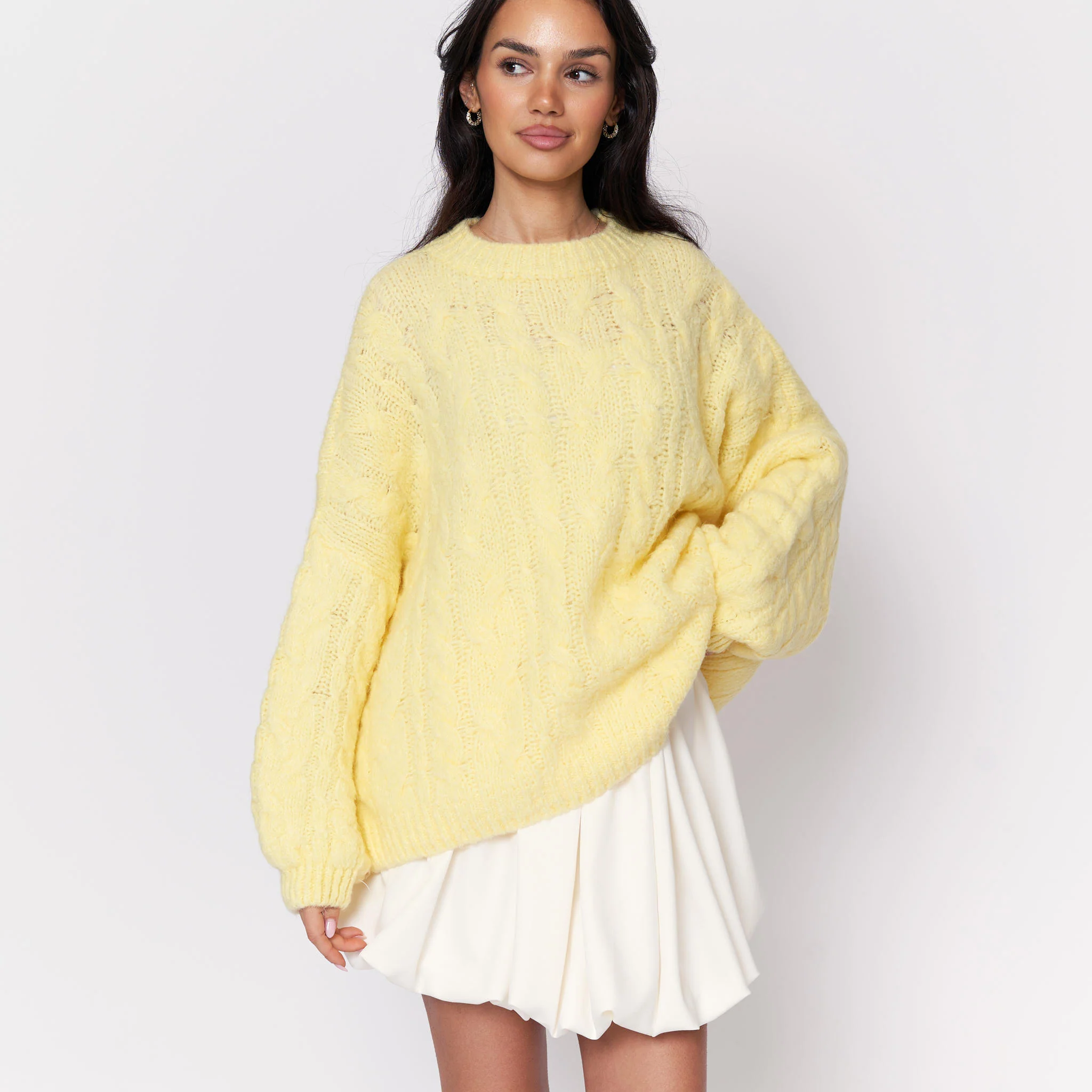 Softer Oversize Pullover mit Zopfmuster - Image 2
