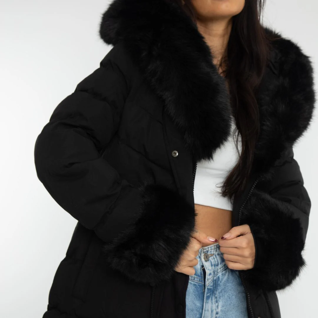 Winterjacke mit Kunstfell-Kapuze - Image 7
